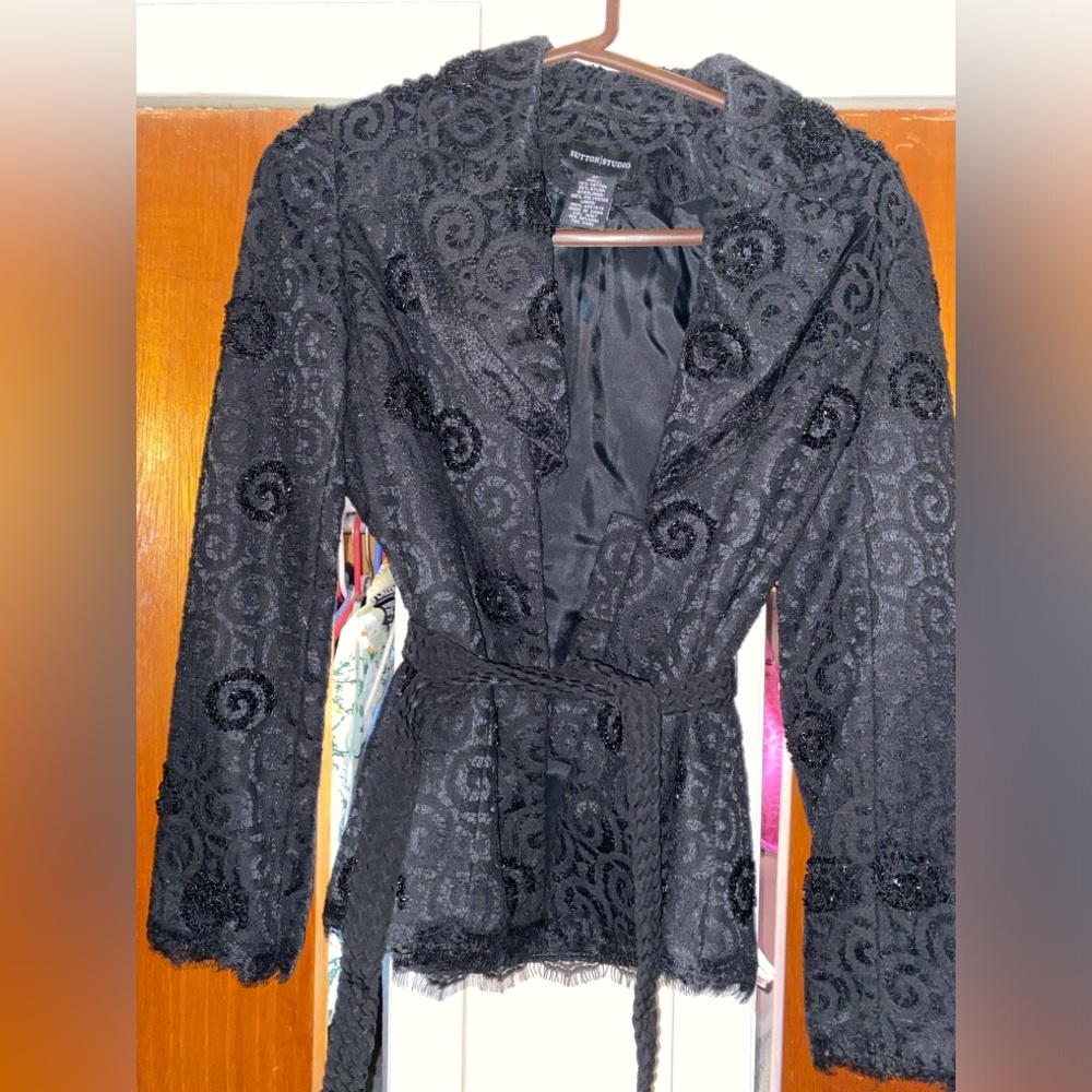 Dressy blazer by Sutton, 4p , black , never worn